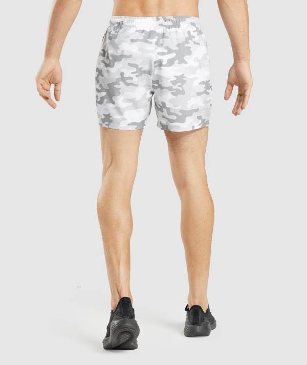 Panske Šortky Gymshark Arrival 5" Svetlo Siva | BN7980512
